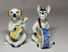  OMNIBUS SALT & PEPPER SHAKERS DOGS PLAYING INSTRUMENTS BEAGLE & BOXER  