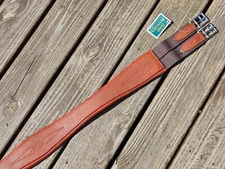 Devoucoux Allure Brown PINK STITCHING Padded Hunter English Girth - 52"-130 -NWT