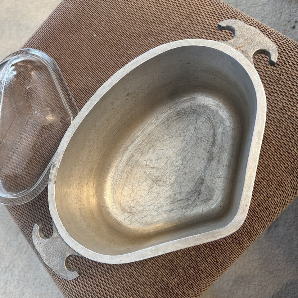 Vintage Guardian Service Triangle Casserole Cast Aluminum Glass Lid ...