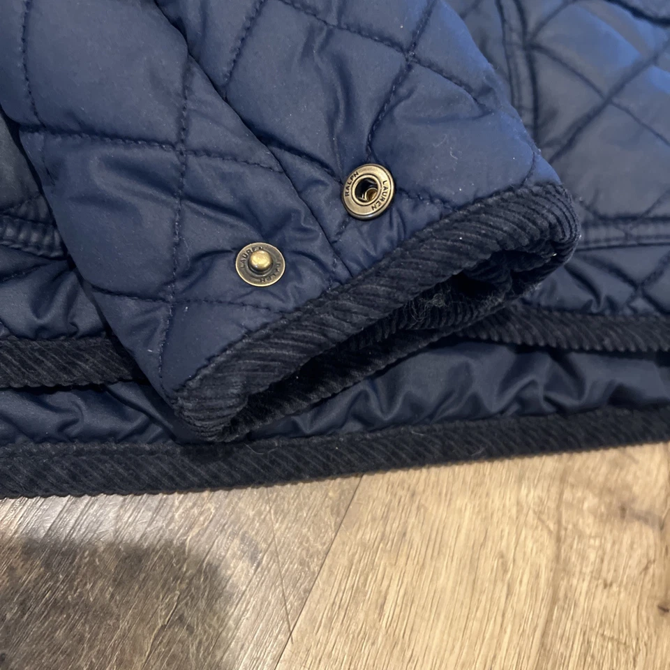 Polo Ralph Lauren Kids Quilted Jacket with Hood, Navy Blue, Size M 8/10 - Image 4 of 4