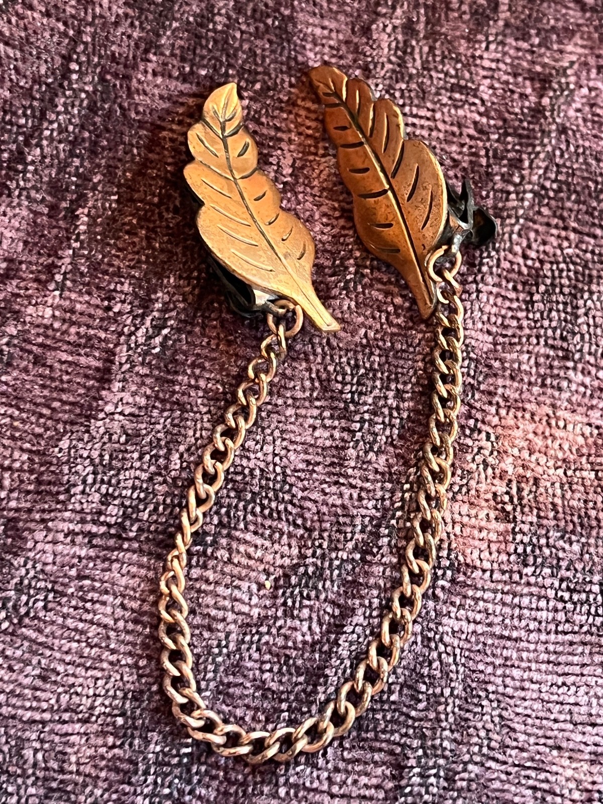 Vintage Solid Copper Etched Leaf w Connecting Cha… - image 1