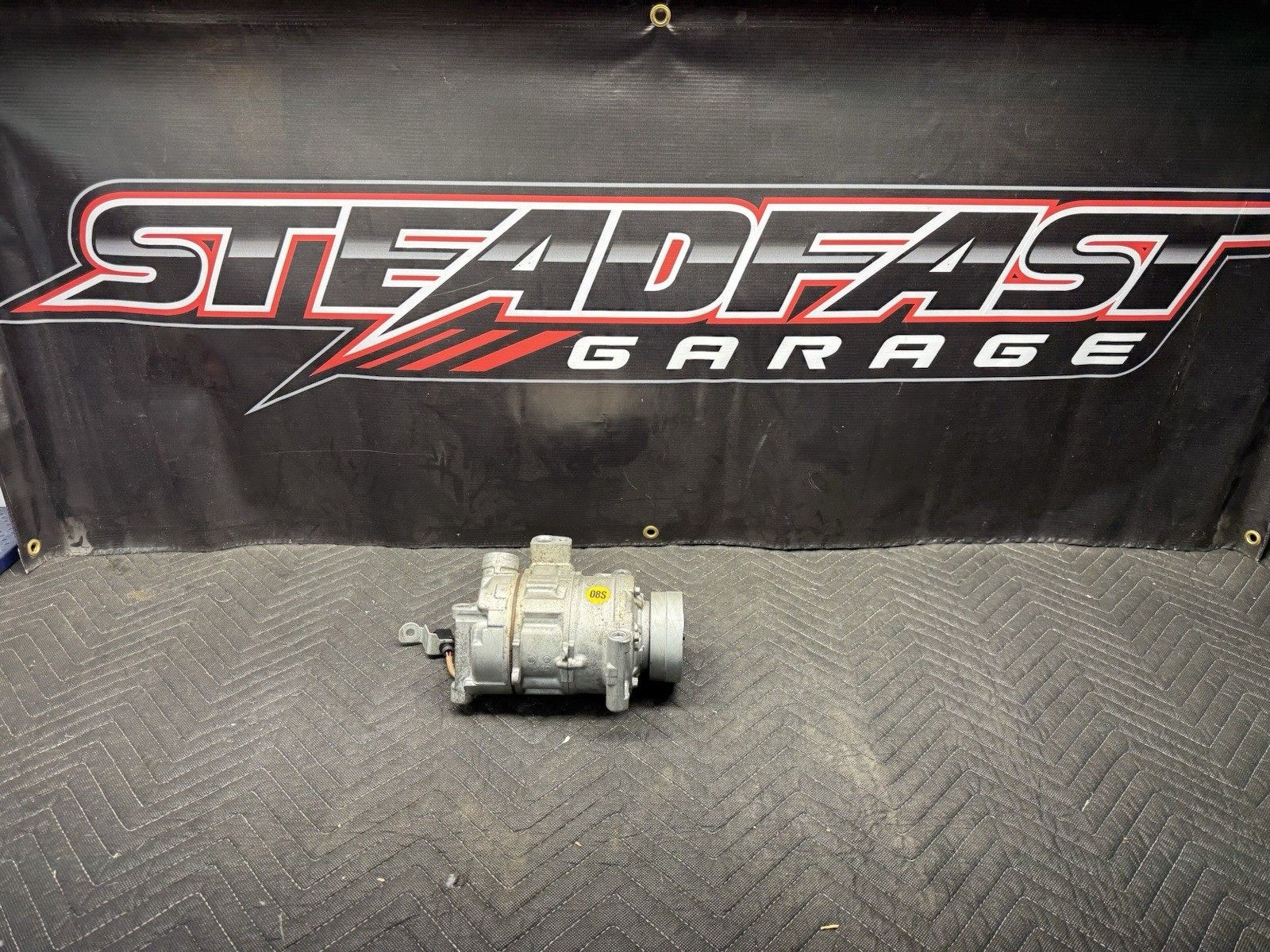 2018 AUDI R8 HURACAN A/C AC COMPRESSOR OEM