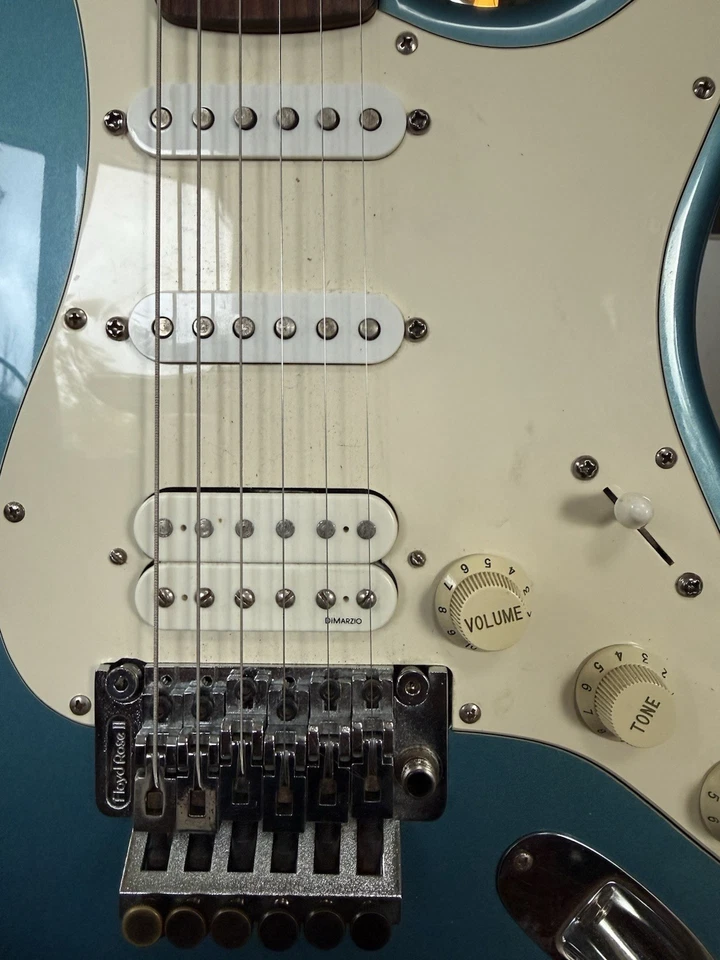 Fender Stratocaster Electric Guitar Richie Sambora Signature - Image 2 of 4