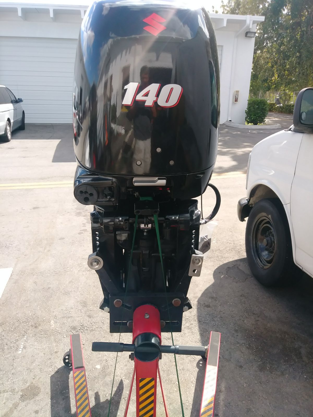 SUZUKI 140 DF140 OUTBOARD motor rebuild Black / white 20"or 25" ROT OR