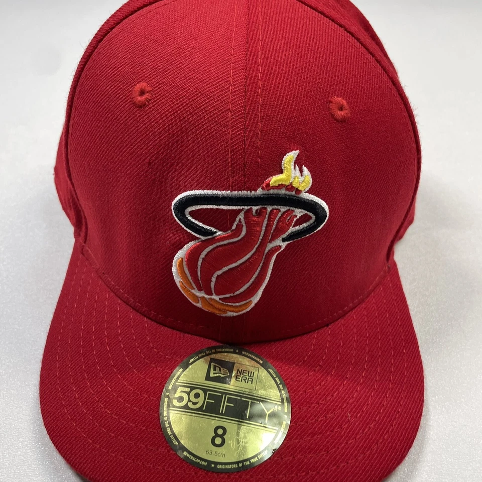 Miami Heat Hat Cap Men’s Red 8 NBA Fitted 100% Wool 59Fifty New Era - Image 3 of 4