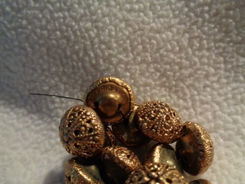 Vintage 1950s Lot of 12 Metal Gold Tone Hollow Buttons Farrication Slavakia - Picture 3 of 3