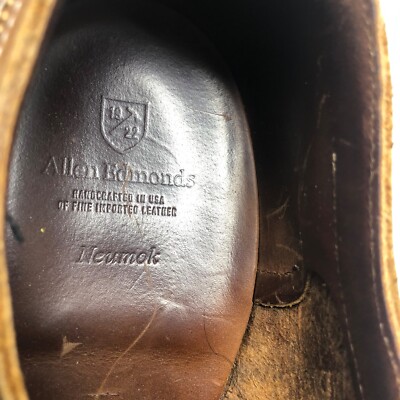 Allen Edmonds Neumok Wingtip Oxford Dress Shoe Walnut Brown  display picture 2