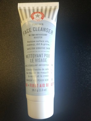 first aid beauty makeup remover
