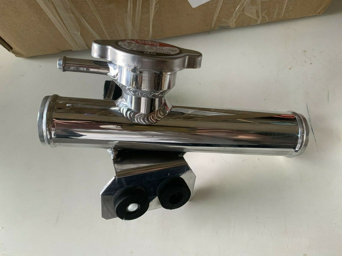 Aluminium Radiator Coolant Filler Neck for TOYOTA MR2 AW11 85