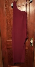 Sarah la Burgundy One Shoulder Maxi Dress Sleeveless Solid Size L KSD5958