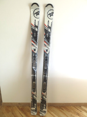 UVP:  380 Rossignol Zenith 162cm Ski ohne Bindung NEU