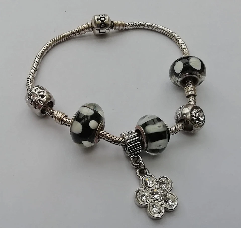 Pandora Armband 925 Silber 21 Cm 6 Charms u.a. Murano Glas Schwarz Weiß - Bild 2 von 4