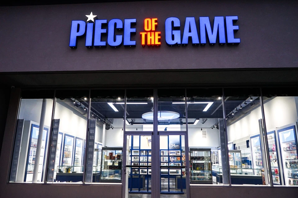 Andre Blake 2023 Topps Chrome MLS gold mini diamond refractor #'d 05/50 - Image 3 of 4