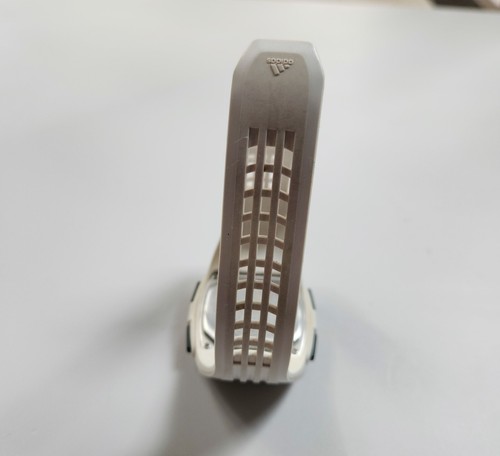 Reloj deportivo Adidas Duramo ADP3260 de cuarzo de goma blanca para hombre - necesita batería nueva - Imagen 6 de 17
