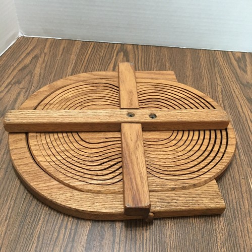 Vintage Handcrafted Collapsible Wooden Basket With Handle - Picture 10 of 14