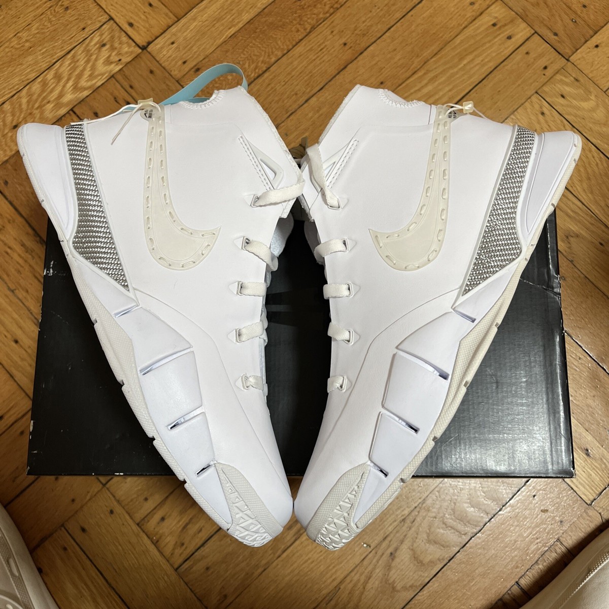 kobe 1 ncxl