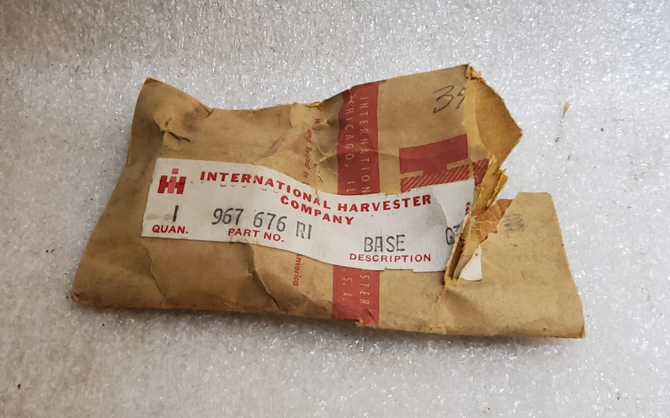 Base de montaje de señal de giro delantera International Harvester Loadstar Cabover Foto 3 de 4