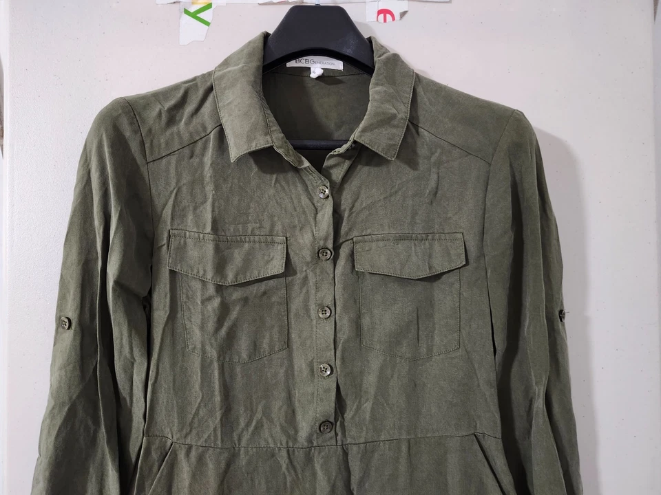 Vestido Bcbgeneration para mujer L GRN mini camisa cuello abotonado manga lengüeta Lyocell Foto 4 de 4