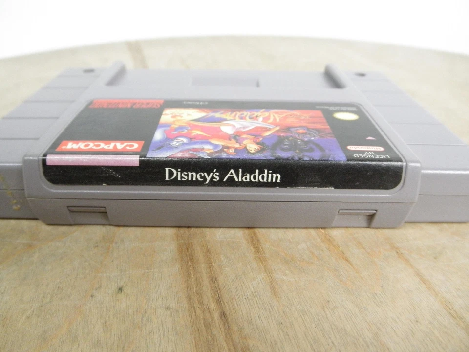 Vintage Disney's Aladdin Super Nintendo SNES Game Cartridge CAPCOM SNS-RJ-USA - Image 4 of 4