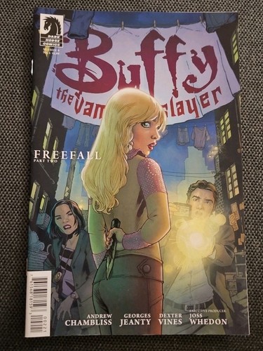 Buffy Vampire Slayer Season 9 Freefall #2 Variant Dark Horse NM 1st PRINT - Bild 1 von 2