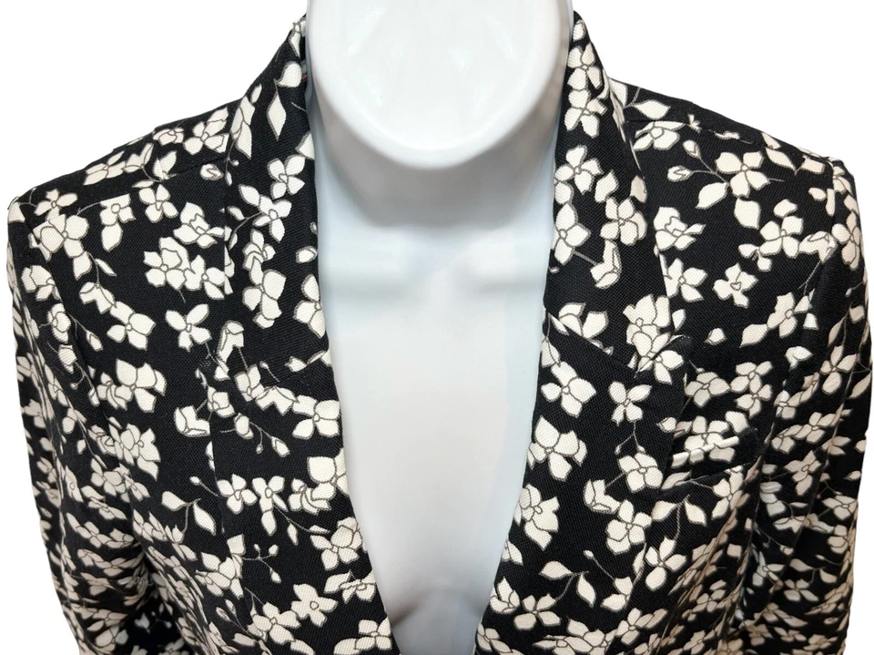 Blazer BANANA REPUBLIC Cherry Bliss Blossom TALLA 6 Negro Floral Mezcla de Algodón Foto 2 de 4