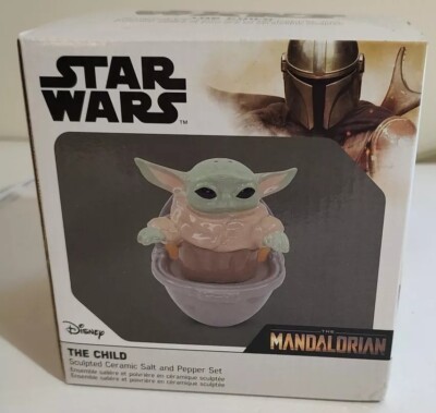 Salt & Pepper Shakers: Star Wars Mandalorian Ceramic Salt & Pepper Shakers