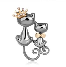 Fashion Cute Cat Crown Couple Collar Suit Shirt Shinny Neck Pin Brooch Gift