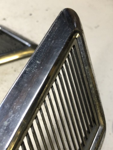 FORD CORTINA MK1 REAR QUARTER AIR VENTS 113E-73018K15-AB & 113E-73018K15-AB - Picture 5 of 17