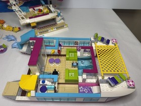 LEGO FRIENDS: Sunshine Catamaran (41317) 100% Complete w. Manual