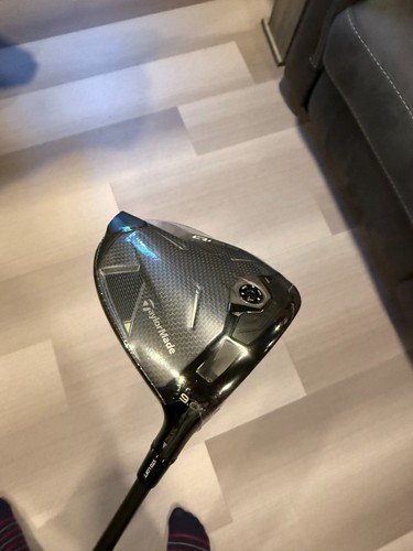 Tête De Driver TaylorMade Qi35 9.0° – Droitier, Avec Couvre-chef – NEUF