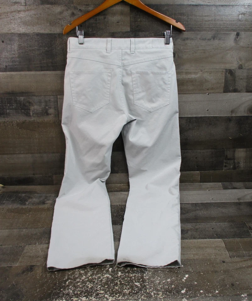 Calça masculina Peter Millar 30x32 cinza claro desempenho EB66 tecnologia de golfe cinco bolsos - Imagem 2 de 4