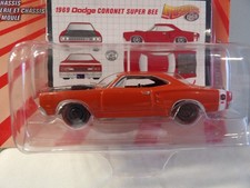 1969 Dodge Coronet Super Bee  2006 Johnny Lightning Muscle Cars 1969  164