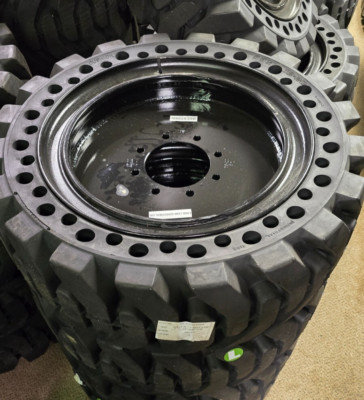33x12-20 (12x16.5) Solid Skid Steer Tires (Set of 4 - 2 Left Mount & 2 Right)