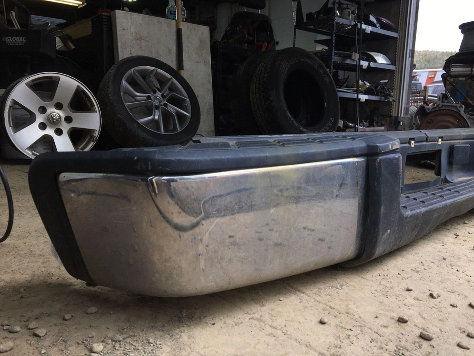 08 GMC SIERRA 1500 Rear Bumper Assembly Foto 2 de 4