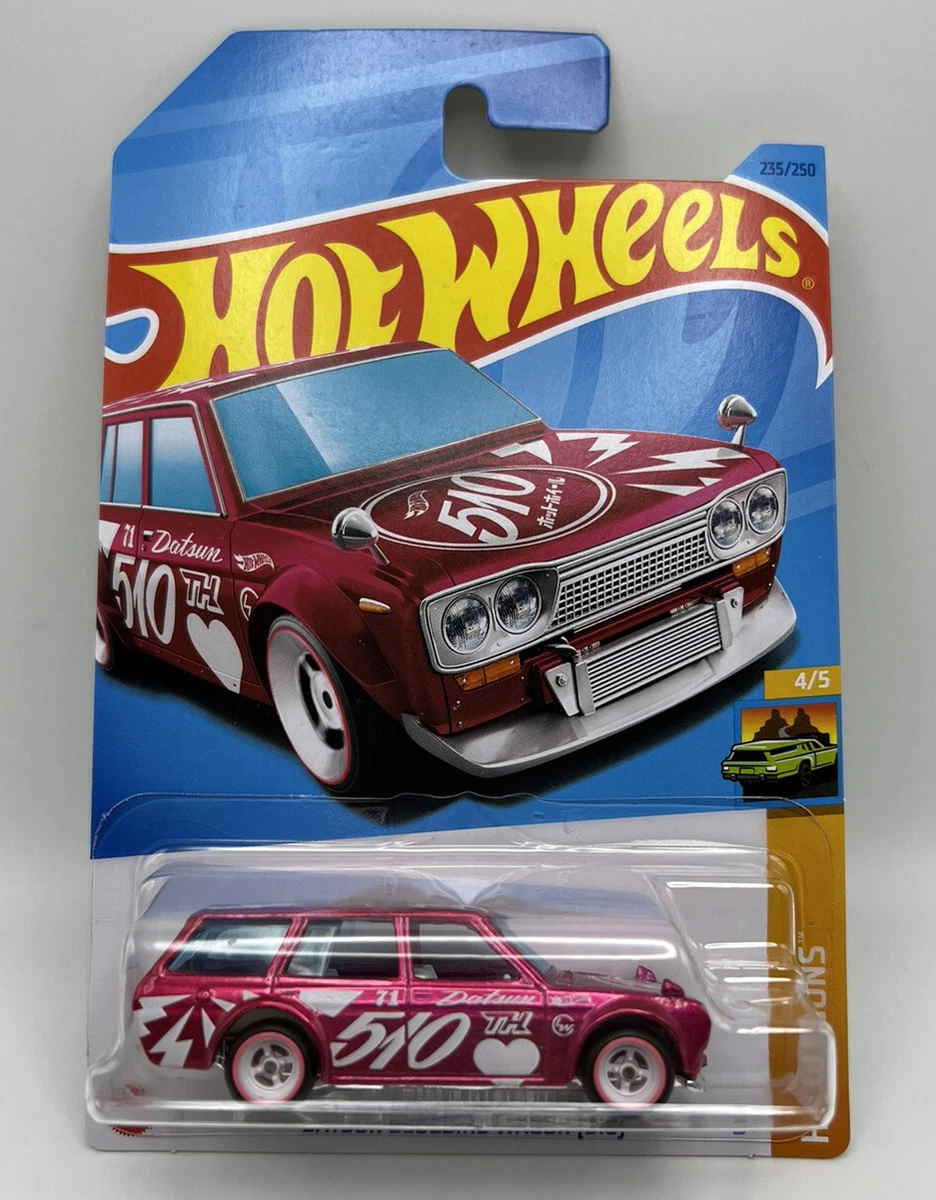 Hot Wheels 2023 Super Treasure Hunt - ‘71 Datsun Wagon 510 - Carded P Case