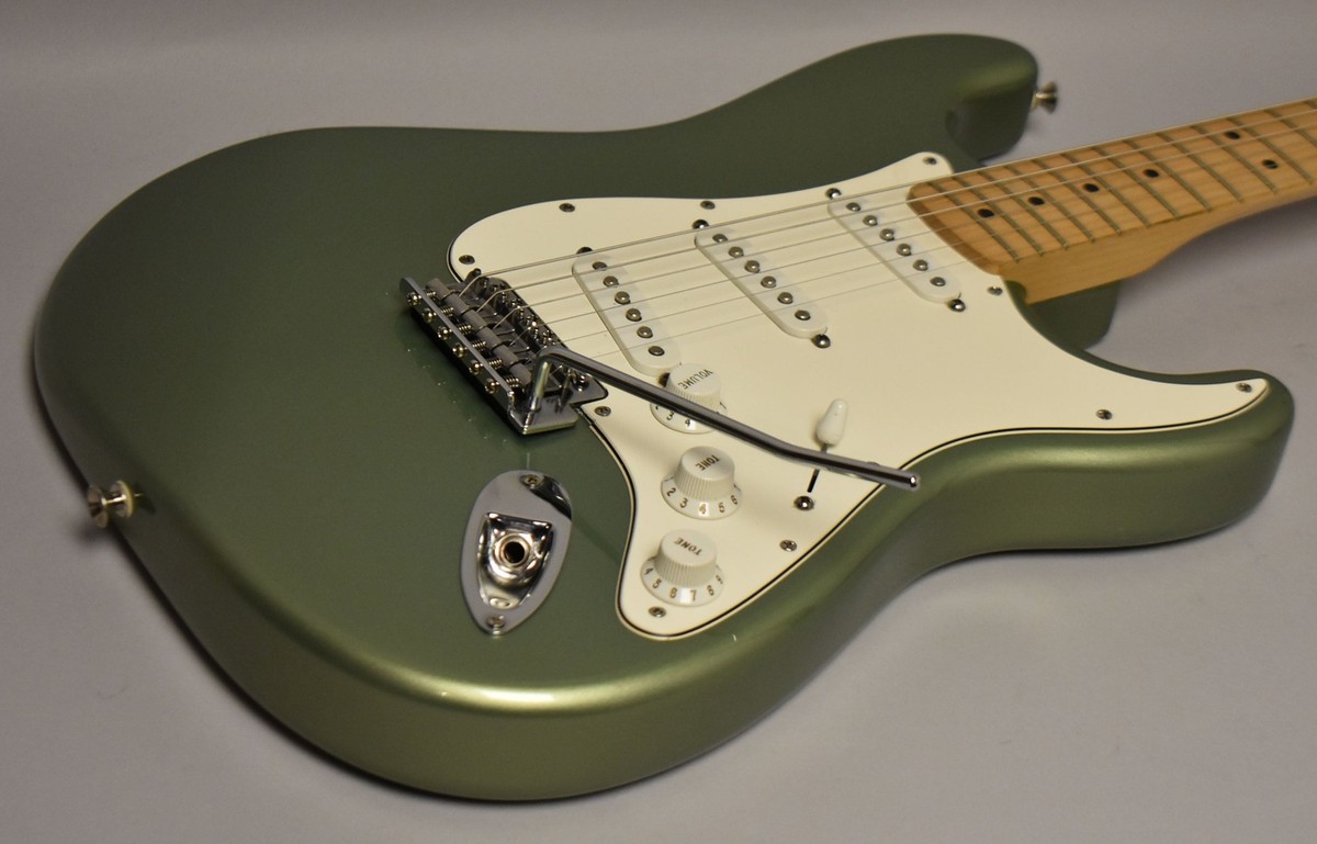 美品 fender player stratocaster sage green Fender Player Series Stratocaster - Sage Green Metallic w