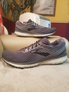 brooks size 15