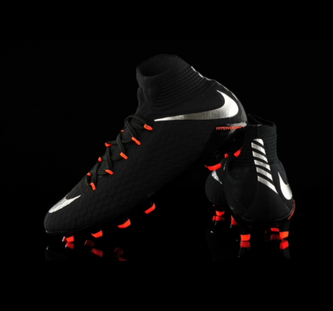 2017 NIKE HYPERVENOM PHATAL III DF FG 