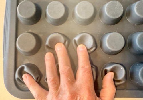 Trudeau Silicone Muffin Baking Pan w/Steel Structure; 24 Cups 1.7 X 1.3 X 1" H - Picture 3 of 3