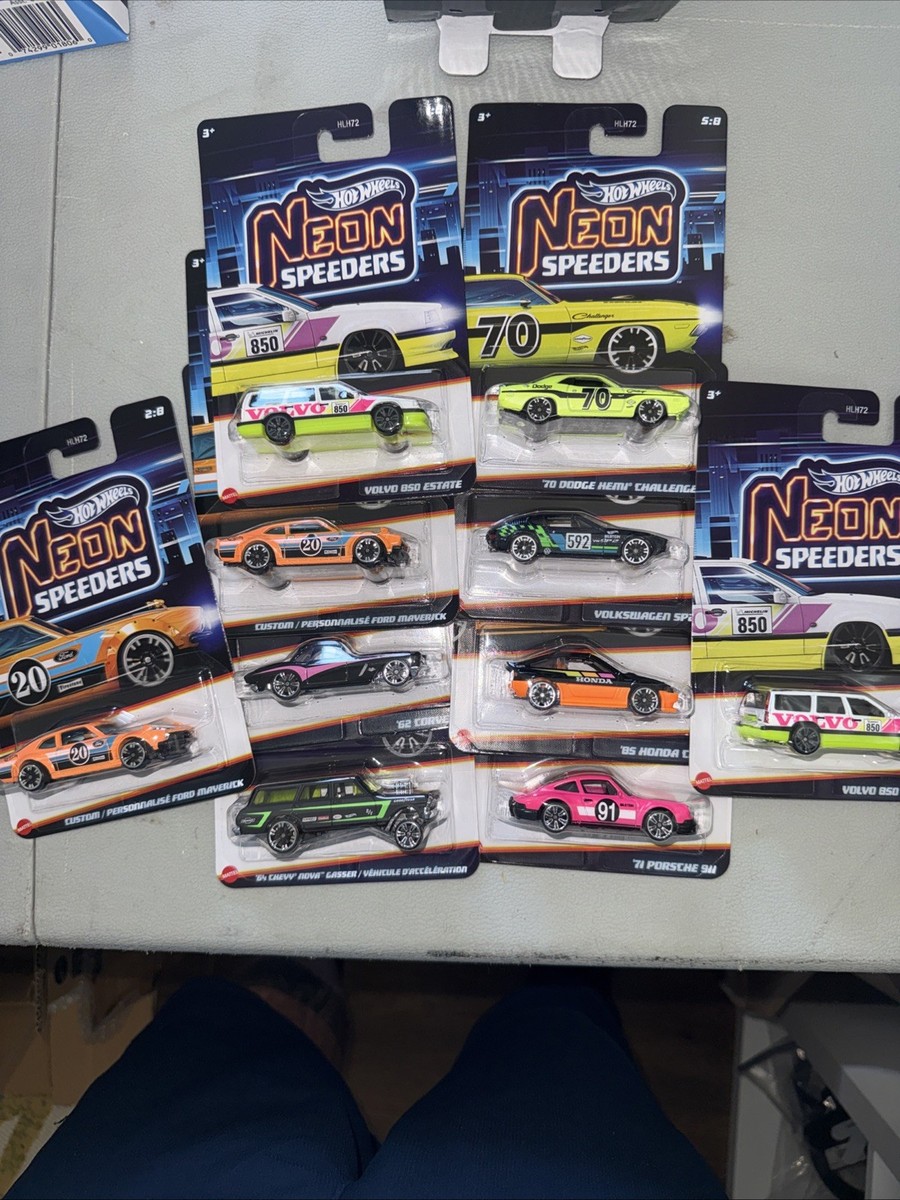 2026 Hot Wheels Neon Speeders Complete Set Of 10 w/CHASE Honda and