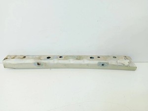 Volkswagen Transporter - Caravelle T4 1998 Vorne rechts Halterung Kotflügel