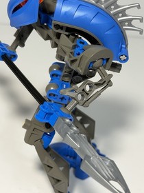 2003 vintage LEGO 8590 Bionicle GUURAHK set COMPLETE retired RAHKSHI figure toy