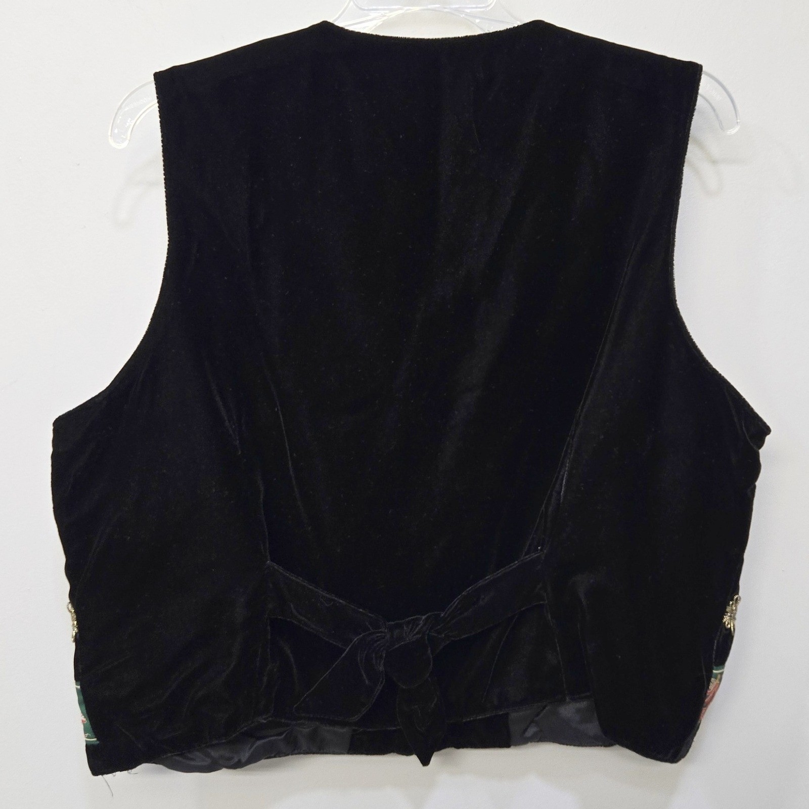 VTG 90s Eagles Eye Christmas Vest Large Black Velvet Patchwork Holidays Festive