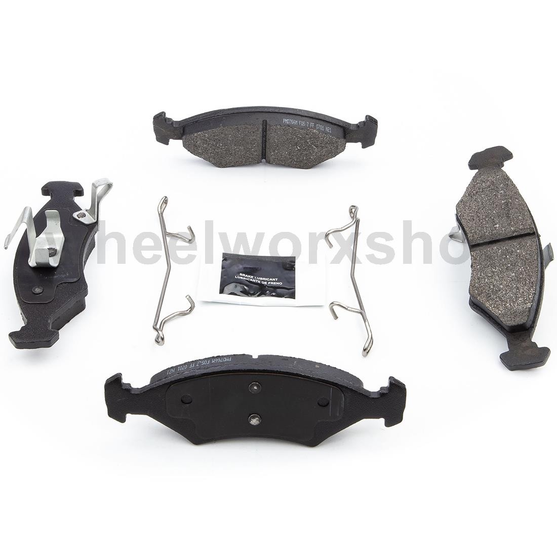 Ferrari Mondial QV 1982-1985 Front Brake pad P/N 334470
