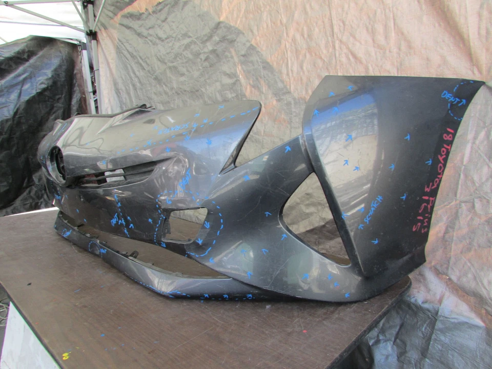 2017-2018 TOYOTA PRIUS Front Bumper Cover OEM /NO SHIPPING 31615 - Image 2 of 4