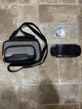 PSP 3001 Game Console with Carry Case, NEW BATTERY + Final Fantasy   No Charger