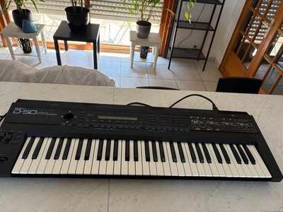 Roland D-50 Synthesizer