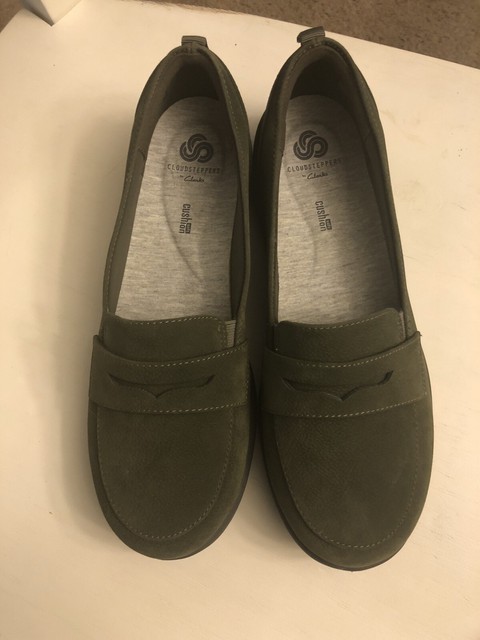 clarks cloudsteppers green