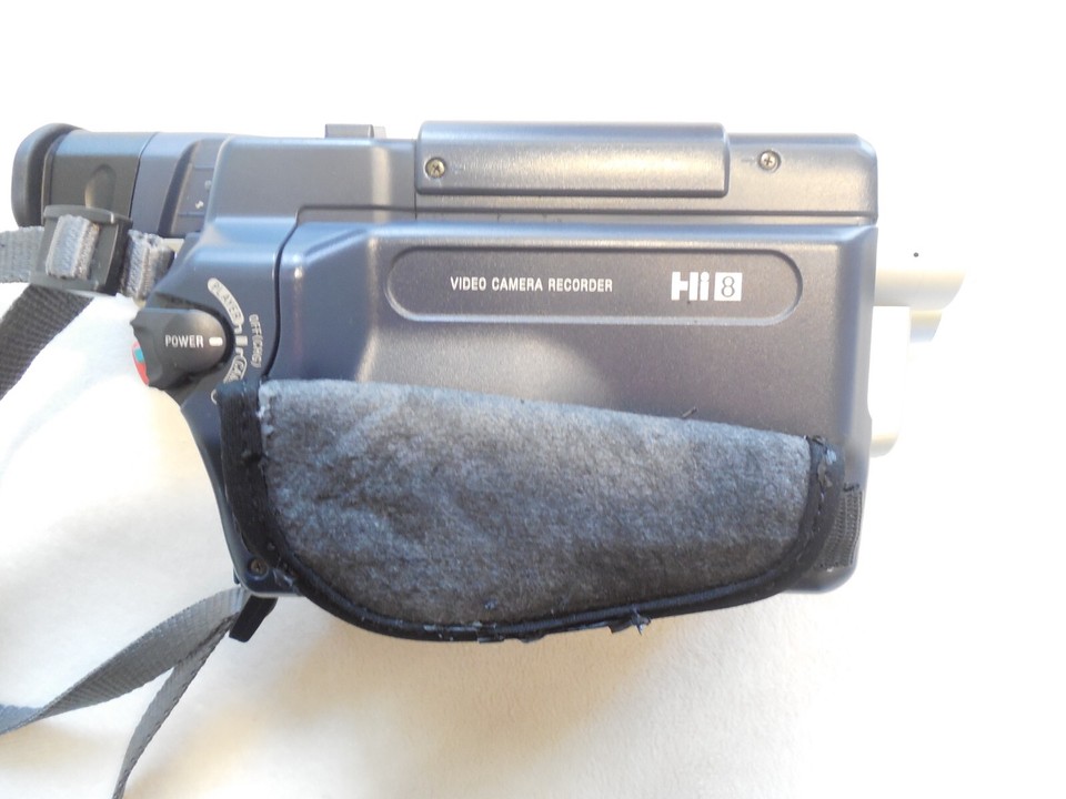 Sony CCDTRV118 8mm Hi8 Analog Camcorder Tested Warranty FOR TRANSFER