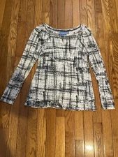 WOMEN'S ~ SIMPLY VERA ~ GREEN & WHITE SHIRT SIZE S EUC!